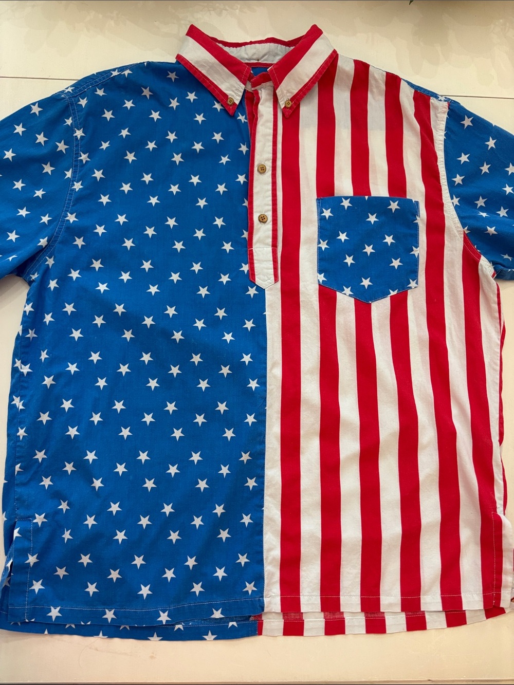 Men’s Patriotic Stars & Stripes Short-Sleeve Shirt - Red, White & Blue